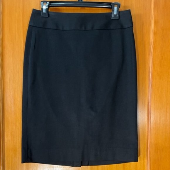 Banana Republic Sloan Pencil Skirt NWT Sz 4 - Picture 2 of 7